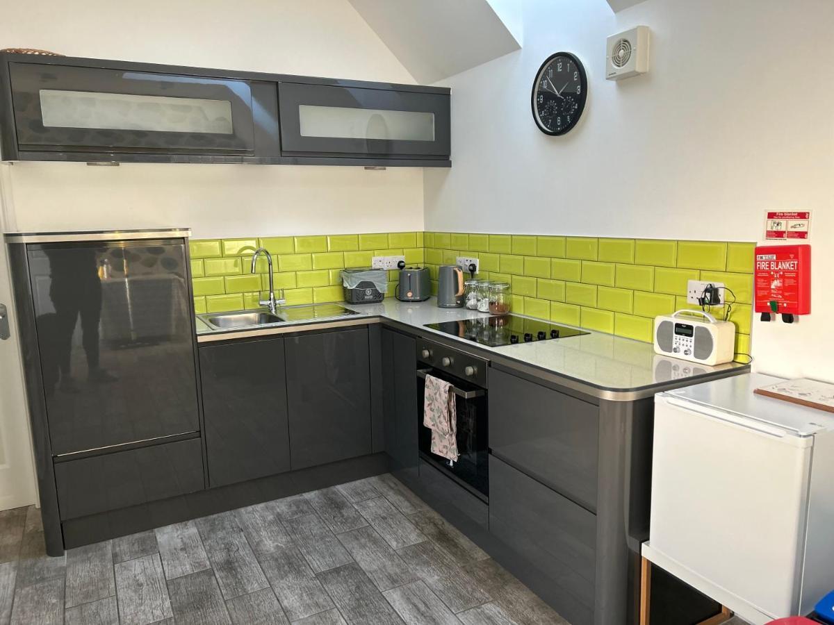 44 Inaclete Road * Stornoway (Isle of Lewis)